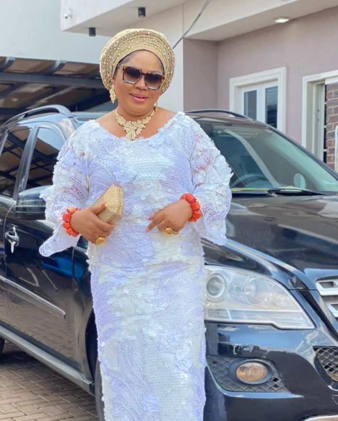 Regina Daniels’ Mom, Rita,was Awarded Nollywood Personality Of The Year